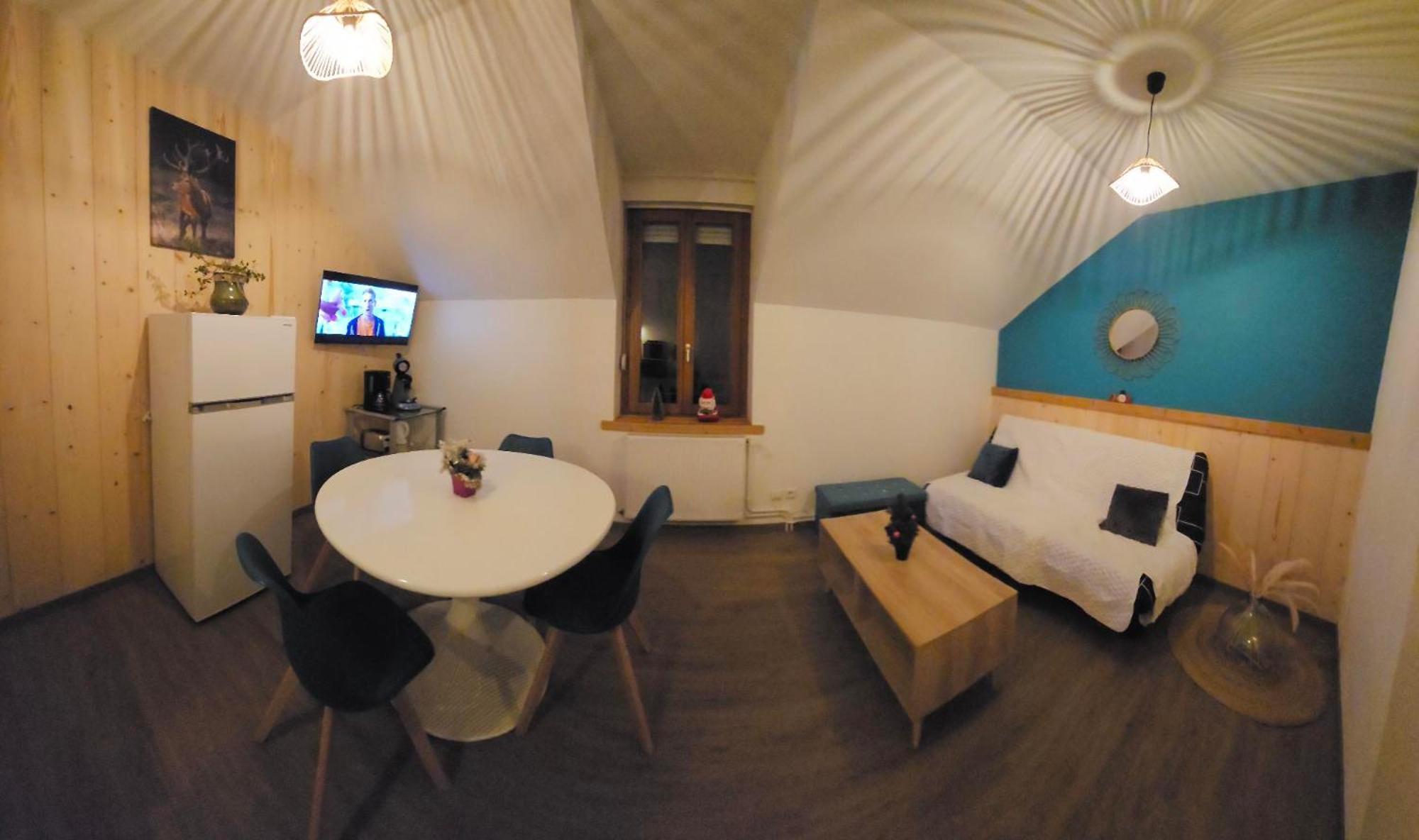 Gite Eglantine 2 A 6 Personnes Avec Spa Et Salle De Jeux Dans La Residence Вантрон Екстериор снимка