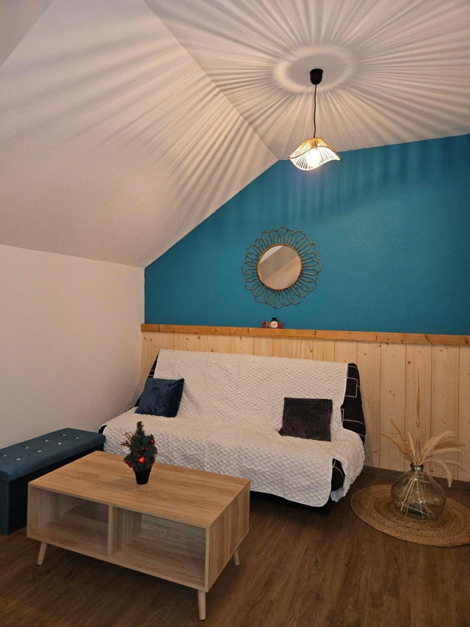 Gite Eglantine 2 A 6 Personnes Avec Spa Et Salle De Jeux Dans La Residence Вантрон Екстериор снимка